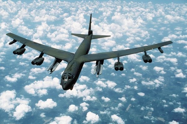 Two US Bomber Jets Fly Over Balkans in Show of ‘Commitment’