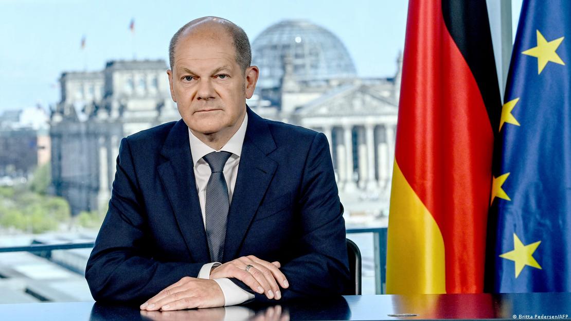 Scholz Wants US, Germany to Both Send Tanks to Ukraine: US Congressman