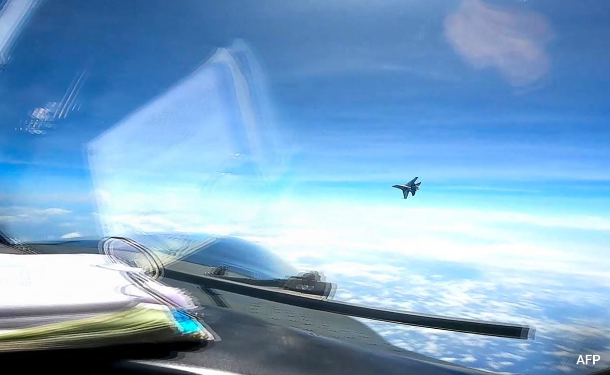 Beijing Blames US ‘Provocation’ for South China Sea Fighter Jet Incident