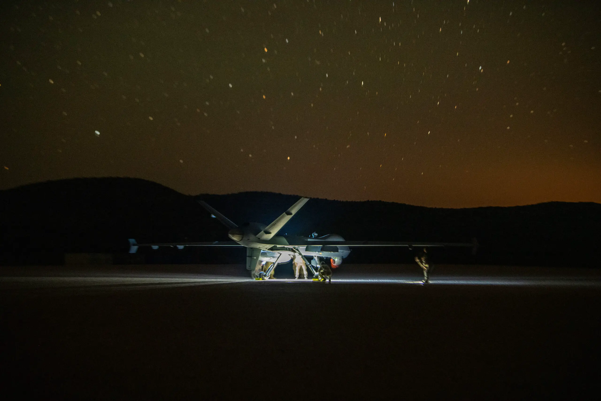 US Air Force MQ-9 Reaper Drone Lands on Dirt Strip for First Time